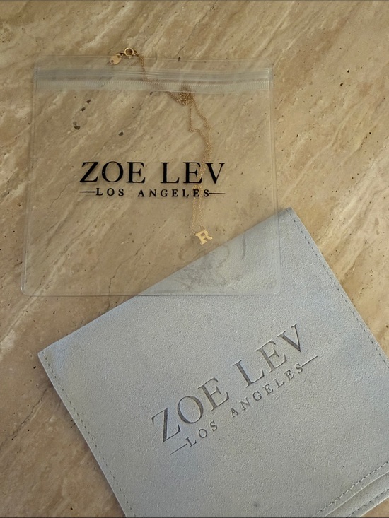 Zoe Lev Jewelry - New Zoe Lev Los Angeles 18 K solid Gold R Initial Necklace